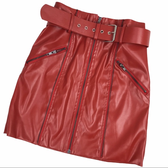 Fashion Nova Red Faux Patent Leather Belted Zip Up Bodycon Mini Skirt SZ Small - Picture 3 of 7